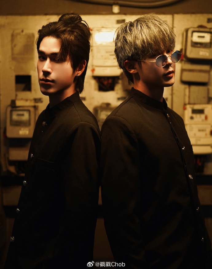 二次元破次元！Billy&Heng变身五条悟与夏油杰