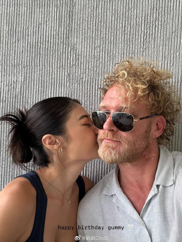 Gypsy Keerati深情告白丈夫 为其庆祝38岁生日