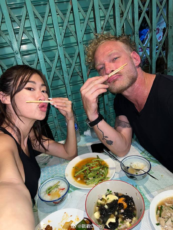 Gypsy Keerati深情告白丈夫 为其庆祝38岁生日