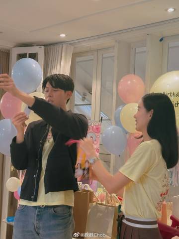 粉丝为Gxxod Itthipat与Richy Oranate办联合庆生会 现场爱意满满