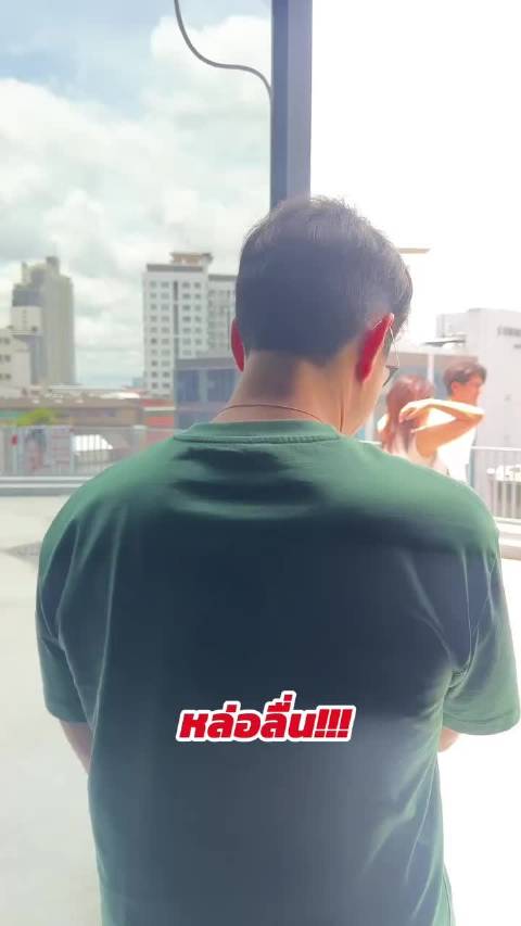 Woody滑倒画面曝光！瞬间吓坏工作人员