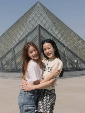 Ning Panita怒斥不法分子！12岁女儿遭假新闻抹黑