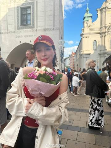 女友发感慨文惹担忧 Mario Maurer提醒网友:评论要有分寸