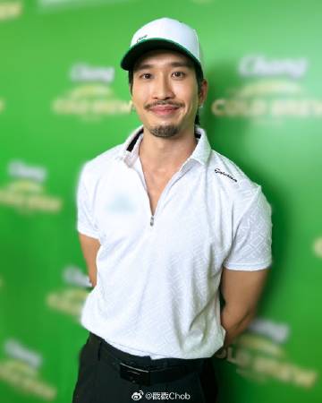 Ink Waruntorn甜蜜认爱圈外男友 Foei Patara笑称“替好友害羞”