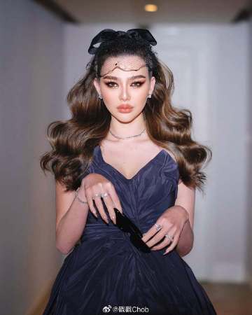 奢侈品案继续发酵！名媛律师曝：Due Arisara还欠别人2000万