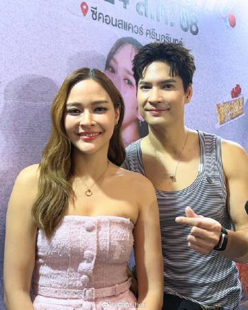 Pooklook Fonthip放话:等不到求婚就反向“求”Mike Pattaradet