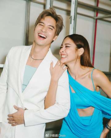 Pooklook Fonthip放话:等不到求婚就反向“求”Mike Pattaradet