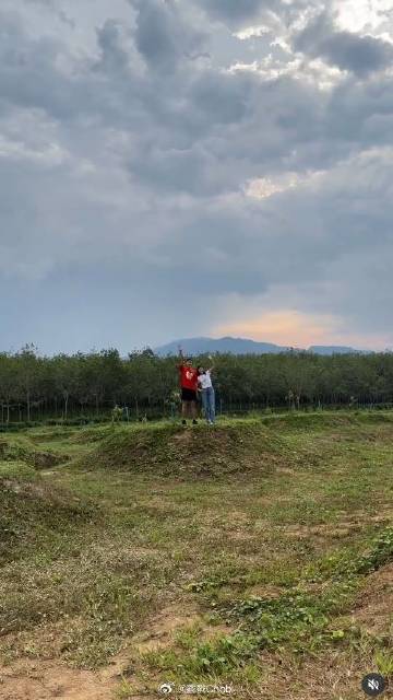 Ken Phupoom笑谈婚期：不必等副业有成果