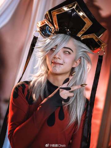 Zee Pruk X Nunew Chawarin惊艳Cos《鬼灭之刃》！高还原度掀热议