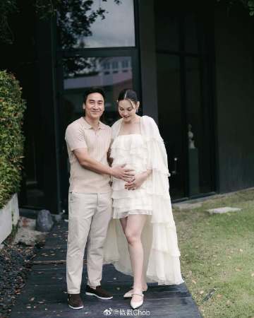 从订婚到为人父母 Matt Peranee与丈夫撒糖不断