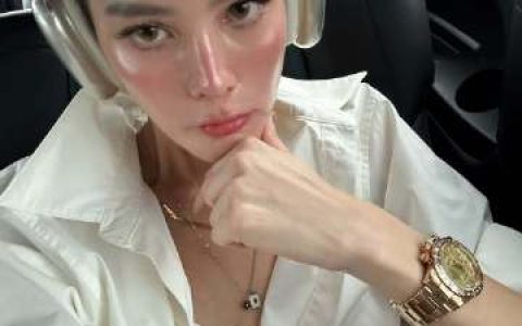 Janie Tienphosuwan剃发出家归来首亮相 自曝被女生搭讪