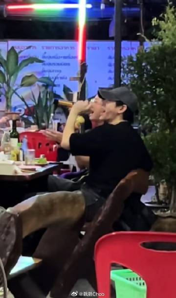 警方未排除Peck Palitchoke行为“违法嫌疑” 仍待酒精与毒检结果