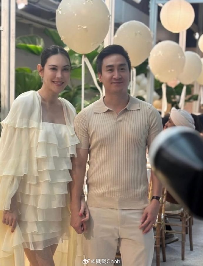 Matt Peeranee公布宝宝性别 新手爸妈笑开怀