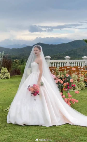 粉丝松一口气！Garn Nuttacha确认“还没嫁”