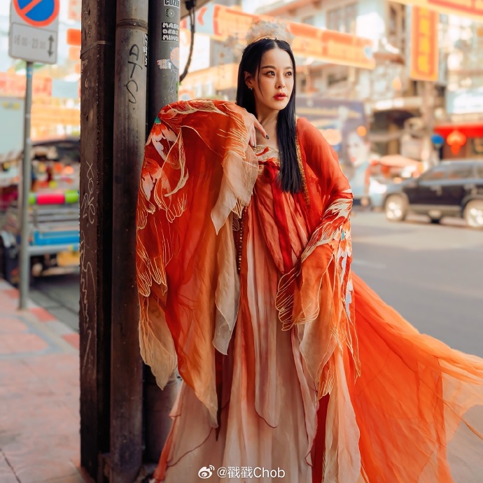 从反派女王到古典美人 反派女王展现无限可能