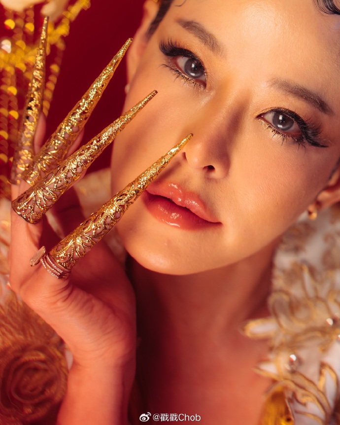 从反派女王到古典美人 反派女王展现无限可能