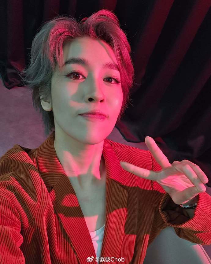 Cheer Thikumporn短发造型回归公众视线 大方承认已有女友