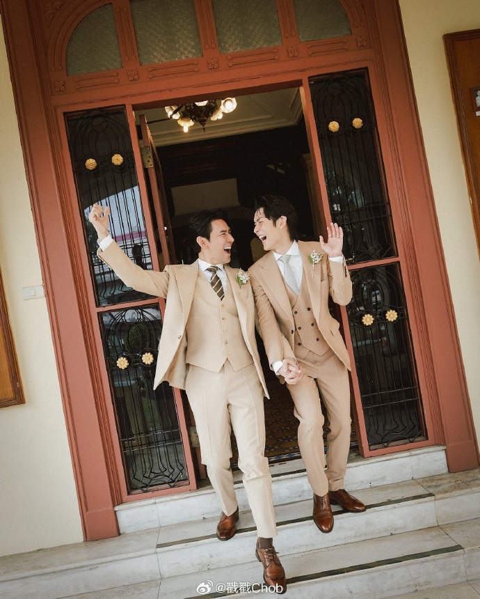 Porsch&Arm率先登记结婚 泰国婚姻平等迈出重要一步