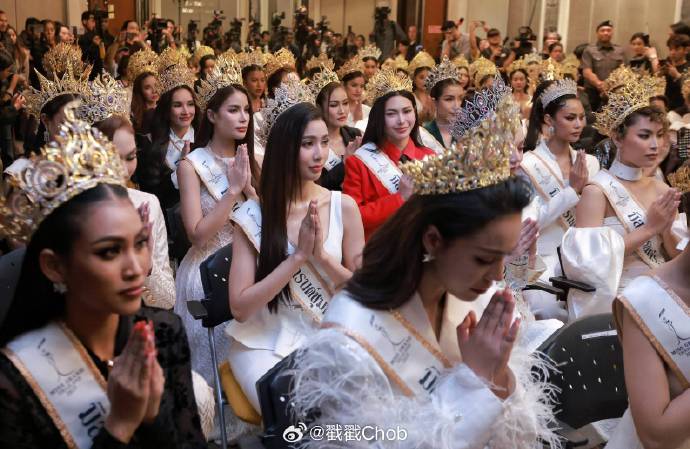 77位万国佳丽现身调查局 呼吁Tangmo案重新审理