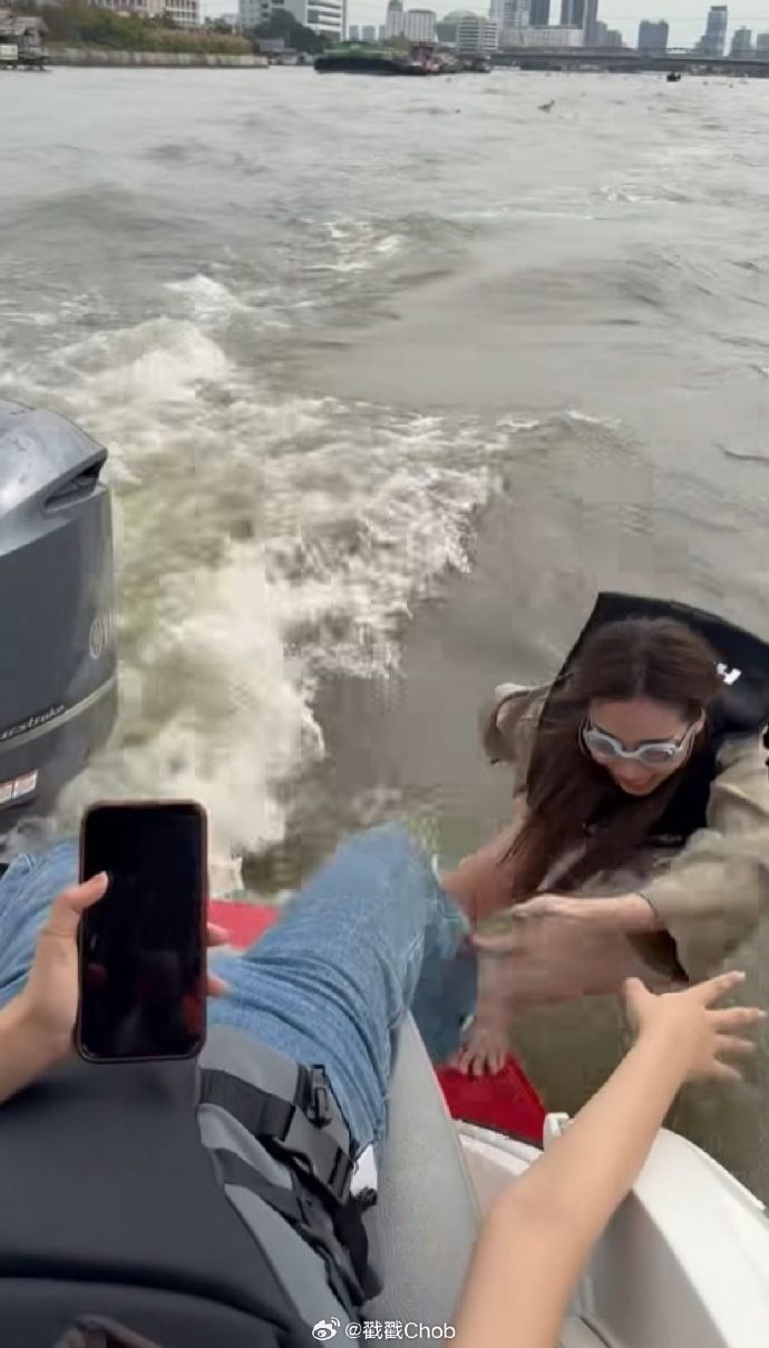 Tangmo落水悲剧重演 模拟测试揭示事故可能真相