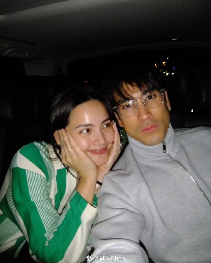 Nadech携Yaya迎接2024新年 浪漫奥地利度假照曝光