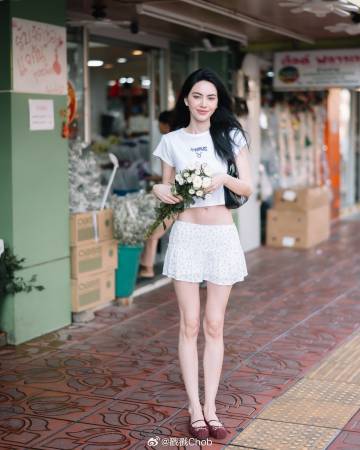 权威民意调查中心公布 最受欢迎艺人排名