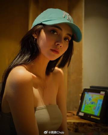 Mookda Narinrak全新身份试水恐怖片 揭开演艺新篇章