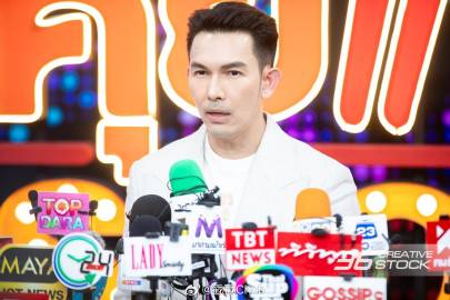 Aum Atichart婚姻告终 和平分手无关第三者