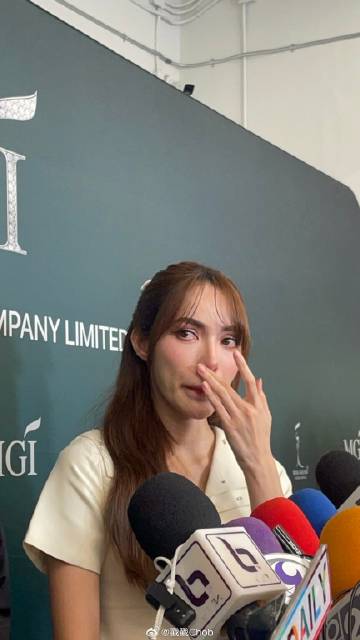 Charlotte Austin泪洒现场揭被骗巨款始末 400万泰铢瞬间蒸发