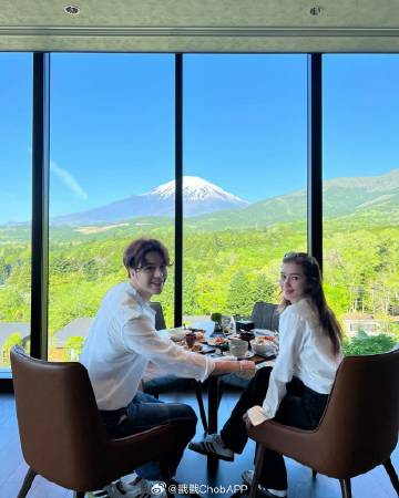 Vill Wannarot认定真爱！与Mac Weerakaniz恋爱5个月谈婚论嫁