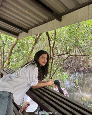 Aum Patchrapa与Poo Praya久违同框！探访流浪狗传递爱心