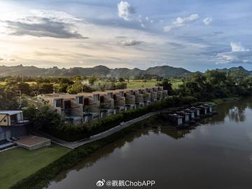 Gun Atthaphan荣获Seoul国际电视剧大奖“杰出亚洲明星”，粉丝狂欢庆祝