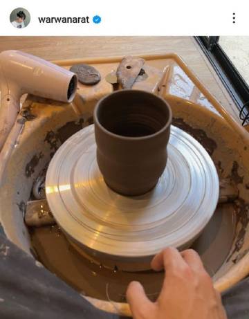 War Wanarat曼谷置新家却先买陶艺机，没床睡纸板笑翻粉丝