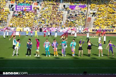 三台53周年台庆盛大举行，群星齐聚足球赛回归掀高潮