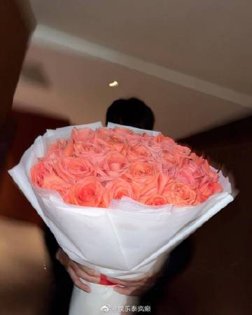 Min Pechaya松口认有“特别的人”，低调护爱拒公开细节