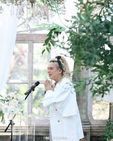 Tangmo Nida逝世一周年众星齐聚缅怀，粉丝感叹真相仍未明