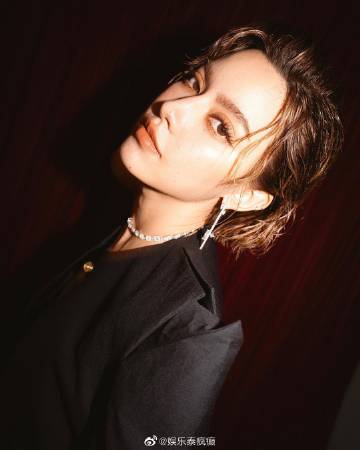 Nink Chanya再遭乳癌打击仍乐观抗病：不惧未知坚持努力活着