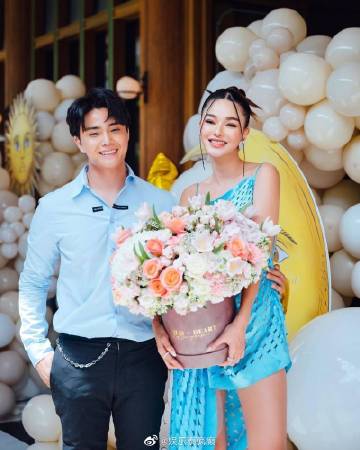 泰娱8对情侣传分手信号曝光，网友围观“塌房名单”