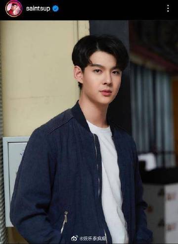 Saint Suppapong确诊新冠轻症居家隔离，工作延期等待康复