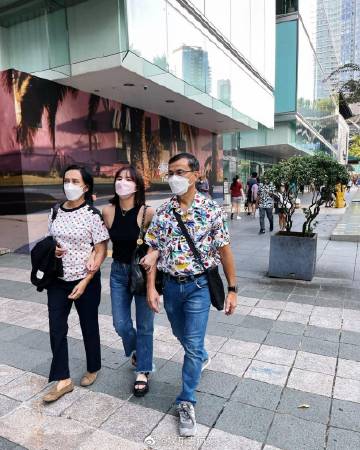 Aom Sushar携男友见家长被催婚，坦言暂未考虑婚姻计划