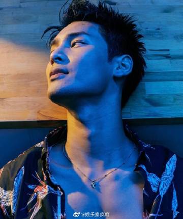 Apo Nattawin确诊新冠轻症居家隔离，工作延期待康复