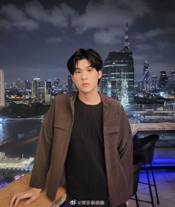 Sky Wongravee确诊新冠伴低烧喉咙发炎，工作延期恢复后再进行