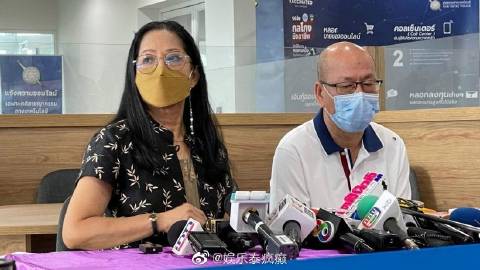 Tangmo Nida案母亲撤诉终止审理,“天才大叔”无奈退出案件