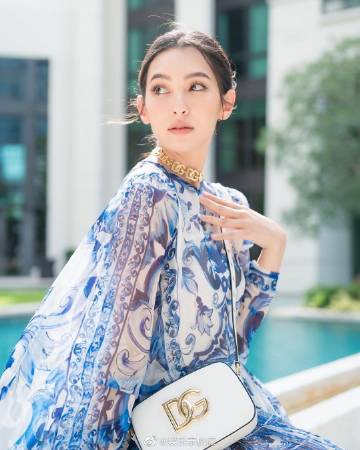 Bella淡回应前任Weir婚讯,称享受单身暂未准备恋爱