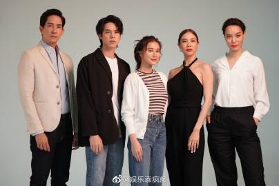 三台联手Change2561推女同剧《Rak Kaew》,力图扭转收视低迷局面