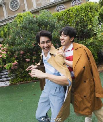 Earth Pirapat以及Mix Sahaphap双双确诊新冠轻症，居家隔离工作全面延期