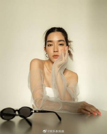 Mo Monchanok不续约三台转自由艺人,开启新事业探索更多可能