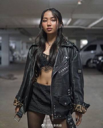 王嘉尔曼谷“双红会”开场秀嘉宾曝光，神秘泰国女星或为MILLI引猜测