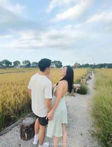 Boom Kitkong婚礼再延期，十年恋情稳定暂不考虑生子