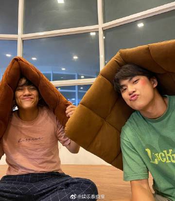 Ohm Pawat与Nanon Korapat疑似争执引热议，发文道歉称将反省